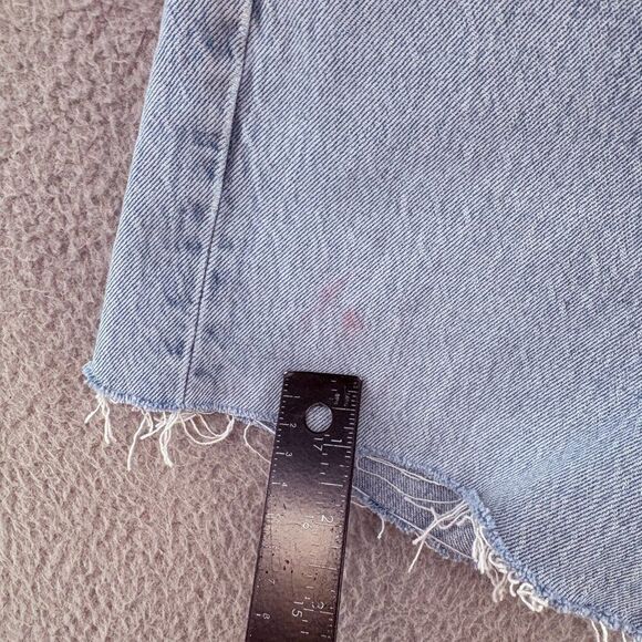 Levi’s 501 High Rise Cutoff Jean Shorts | W27 | Light Wash | Raw Hem Vintage Rew - Picture 3 of 15